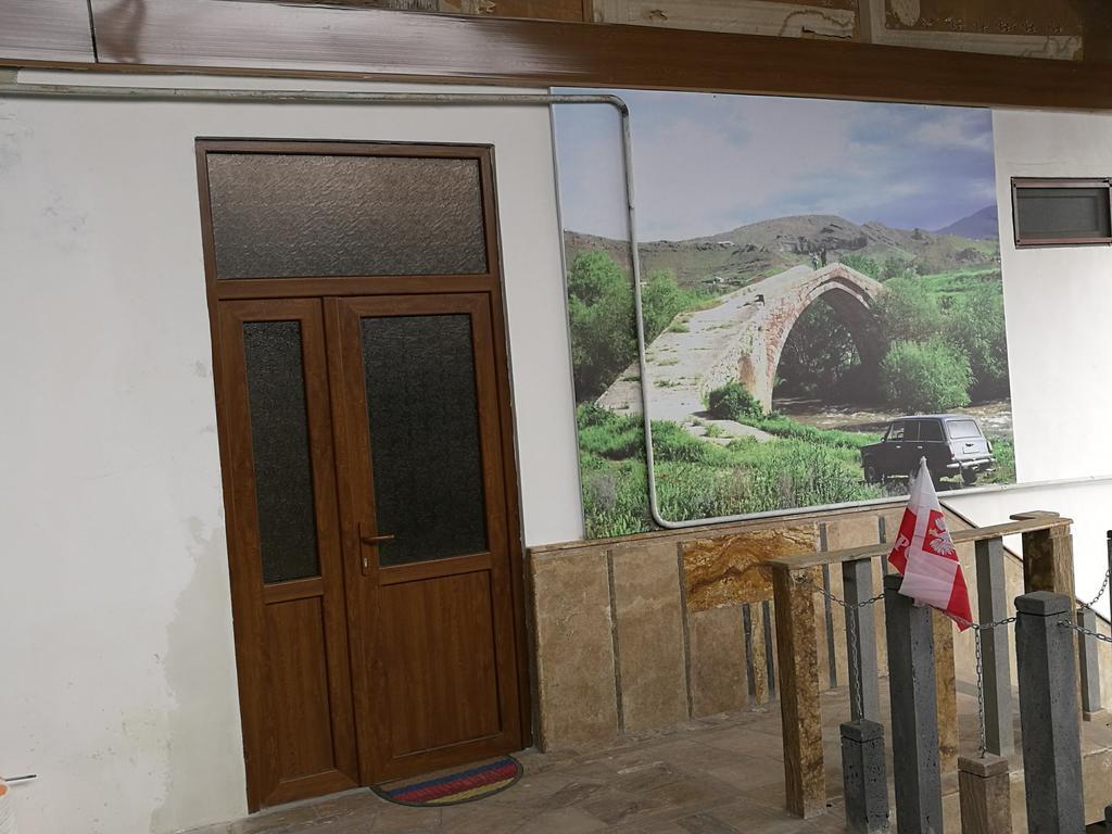 Spandaryan House Yeghegnadzor Exterior photo