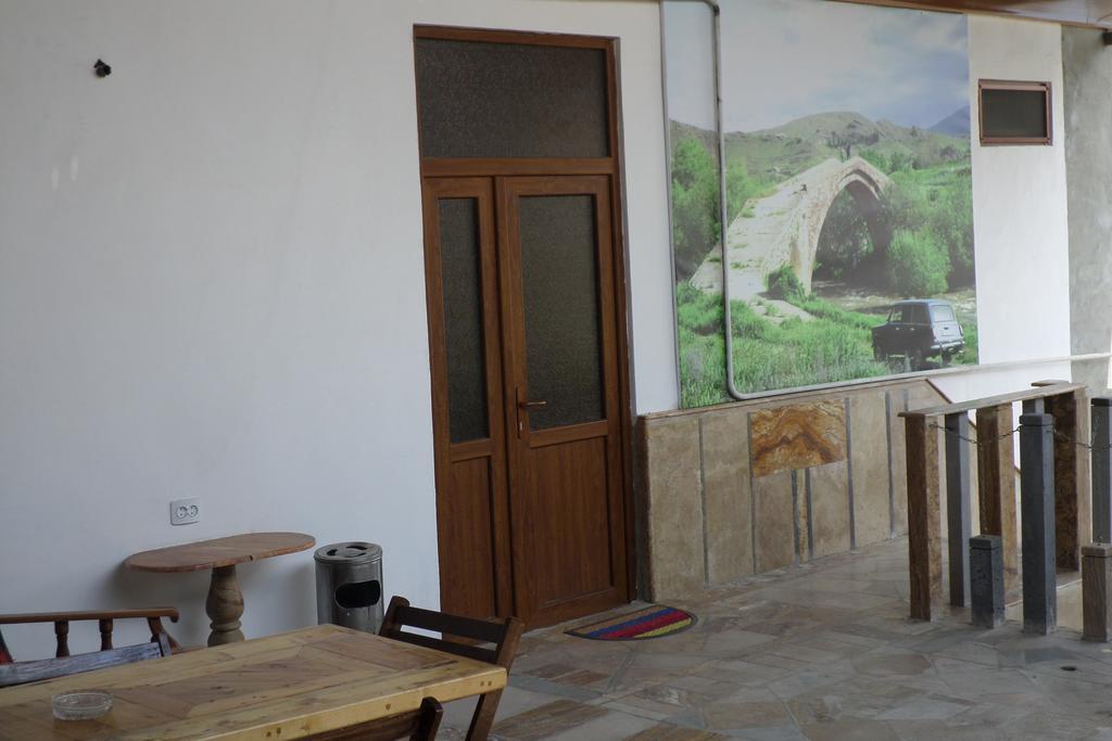 Spandaryan House Yeghegnadzor Exterior photo